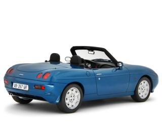 Fiat Barchetta 1995 Azzurro Mare Met. Laudoracing 1:18 Resinemodell (Türen, Motorhaube... nicht zu öffnen!)
